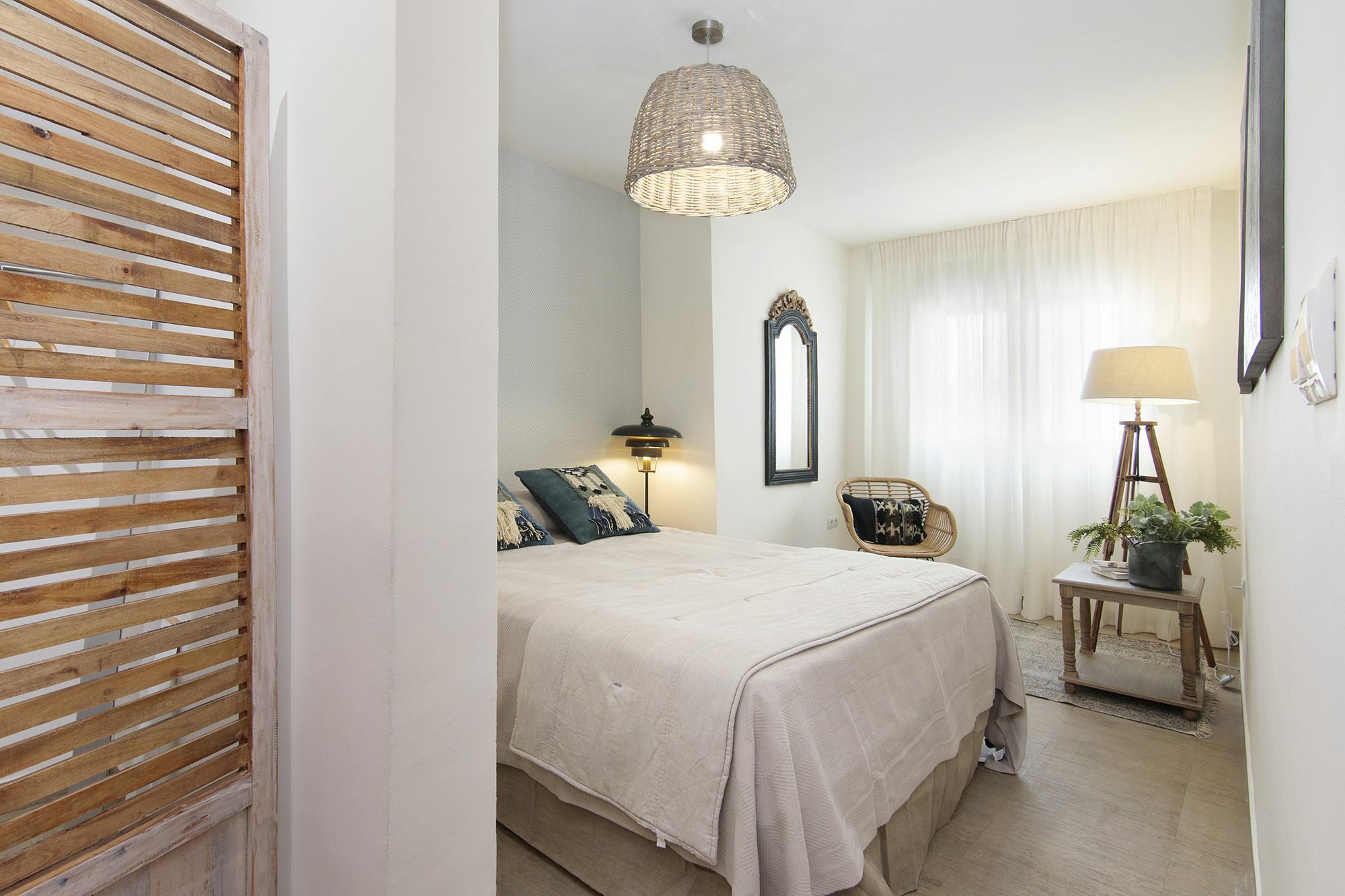 Chezmoihomes Cathedral Apartment 2Br Гранада Екстериор снимка